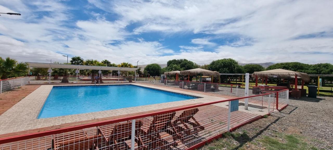 Club De Campo Alto Copiapo * Piedra Colgada